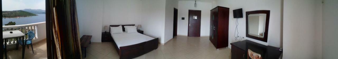 Hotel Majestic Ksamil Ngoại thất bức ảnh